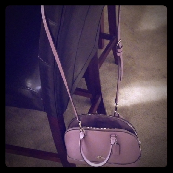 Genuine Coach small handbag and wallet - Picture 2 of 6